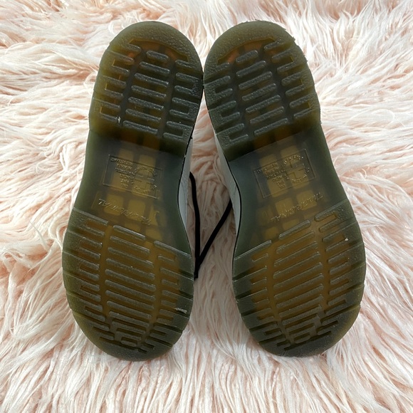 Dr. Martens 1460 W Smooth - Picture 10 of 12